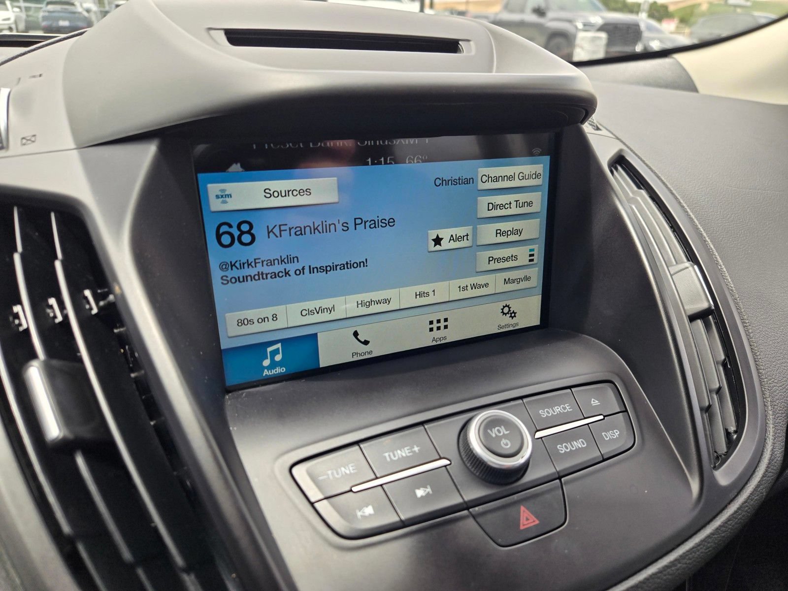 Certified 2018 Ford Escape SE w/ SE Sport Appearance Package AWD/4WD image 24