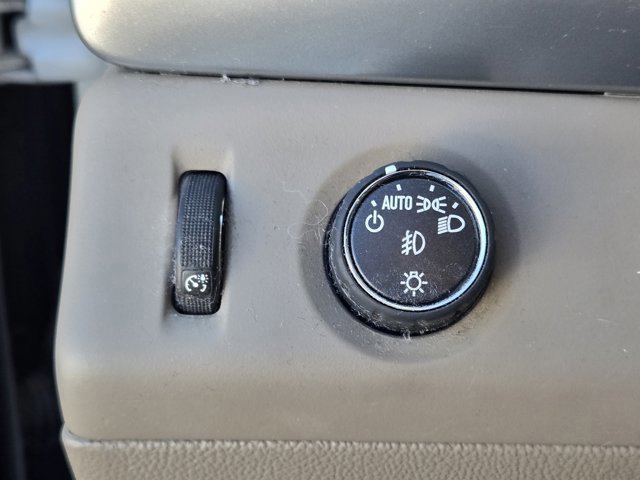 Used 2017 Chevrolet Suburban Premier image 19