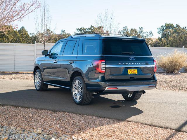 Certified 2024 Ford Expedition Limited image 4