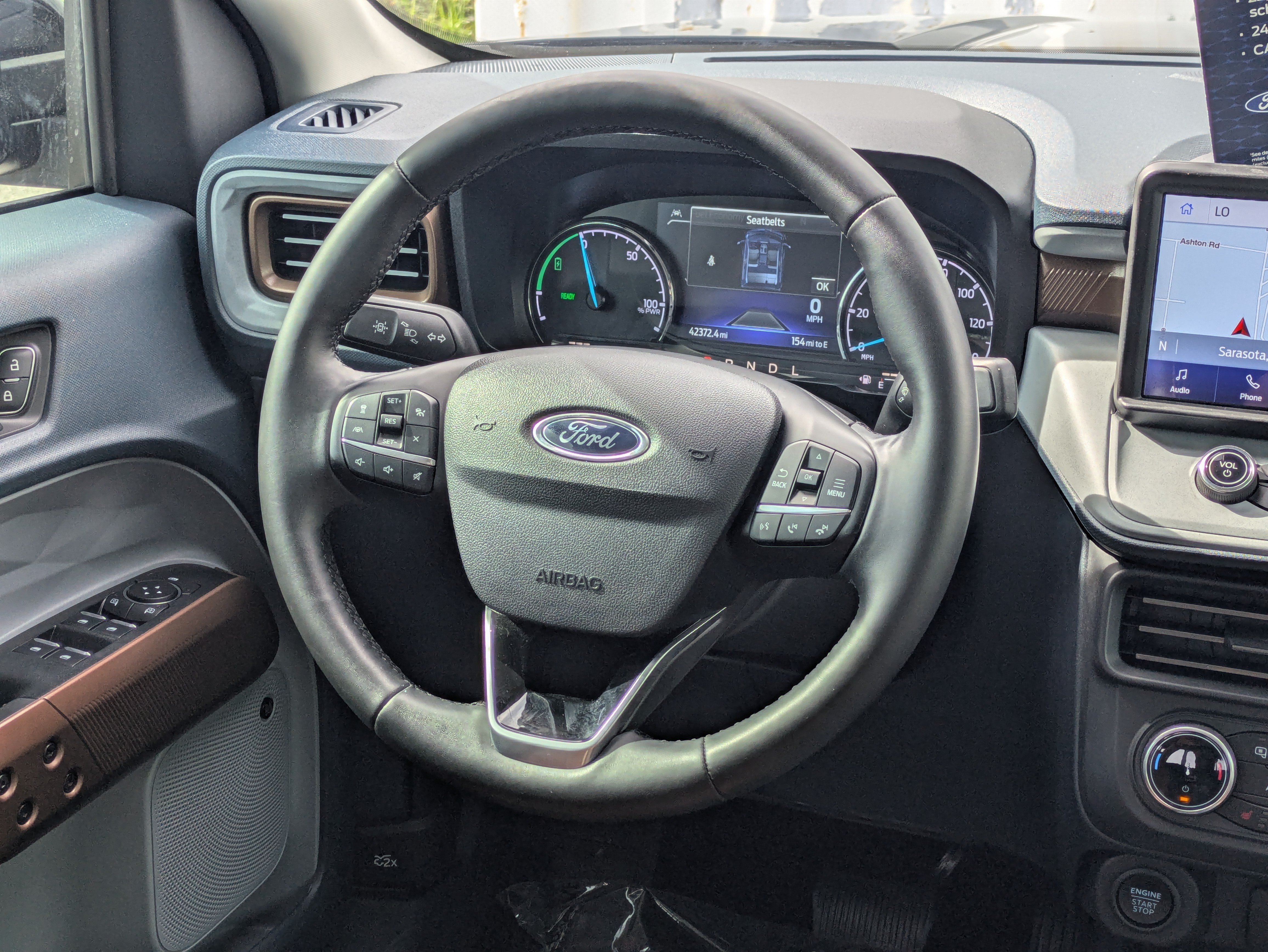 Certified 2024 Ford Maverick Lariat FWD image 21
