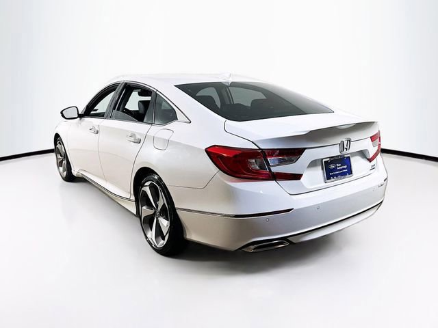 Used 2020 Honda Accord Touring image 3