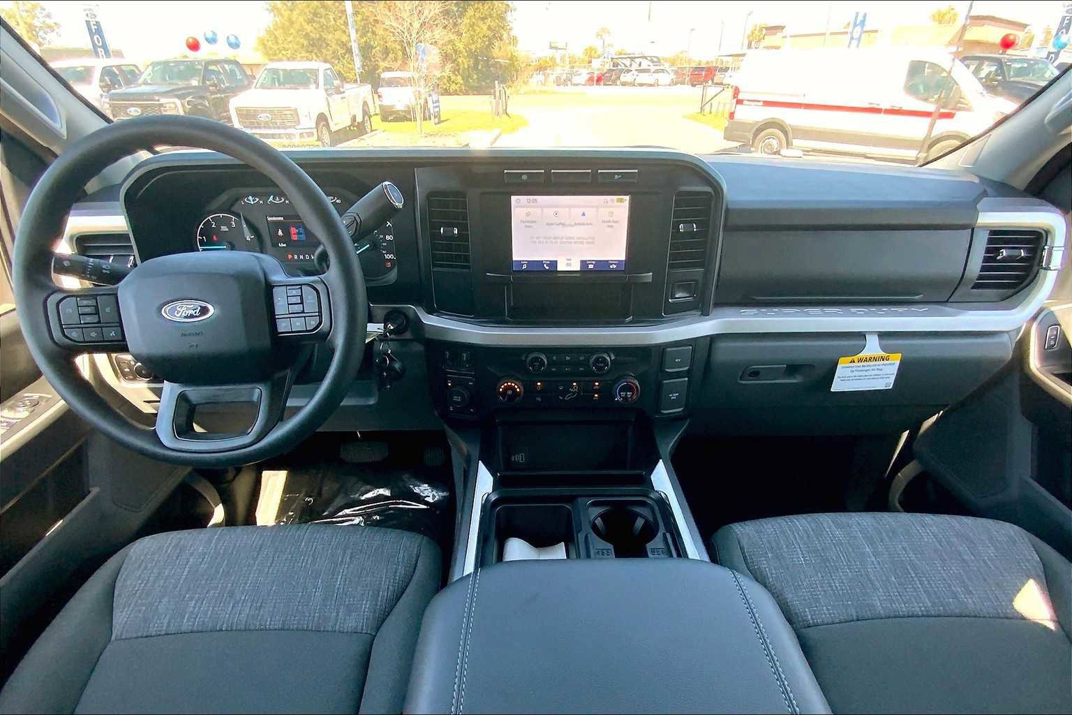 Certified 2024 Ford F250 XLT image 6