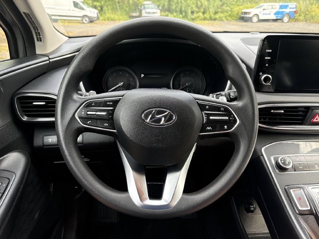 Used 2023 Hyundai Santa Fe SE AWD/4WD image 14
