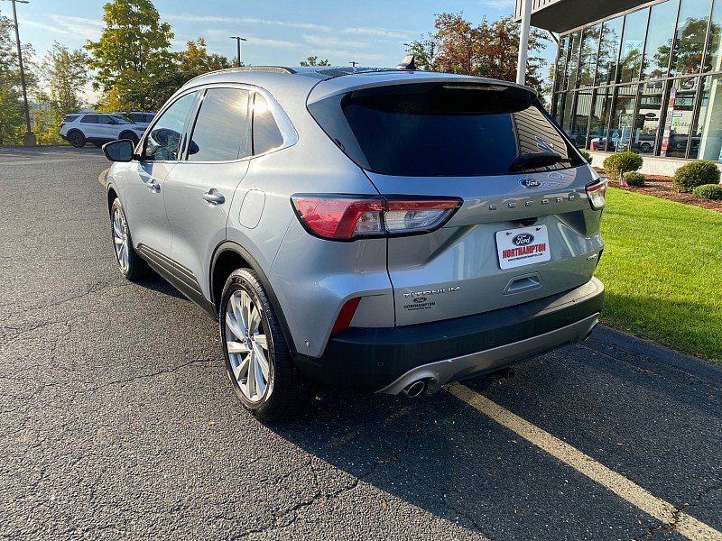 Certified 2022 Ford Escape Titanium w/ Titanium Elite Package AWD/4WD image 6