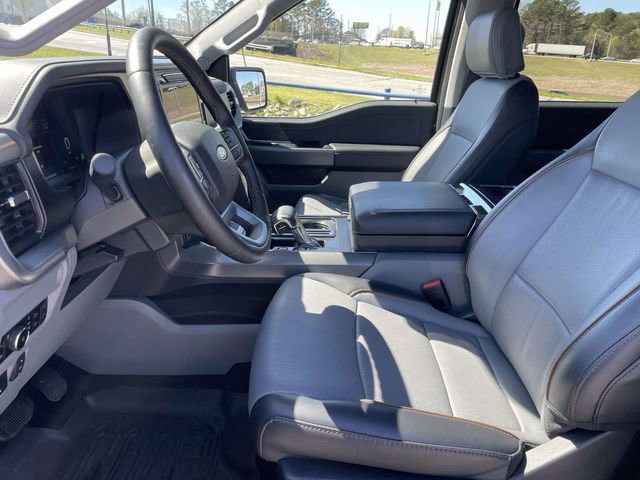 Certified 2025 Ford F150 Lariat w/ Equipment Group 502A High image 17