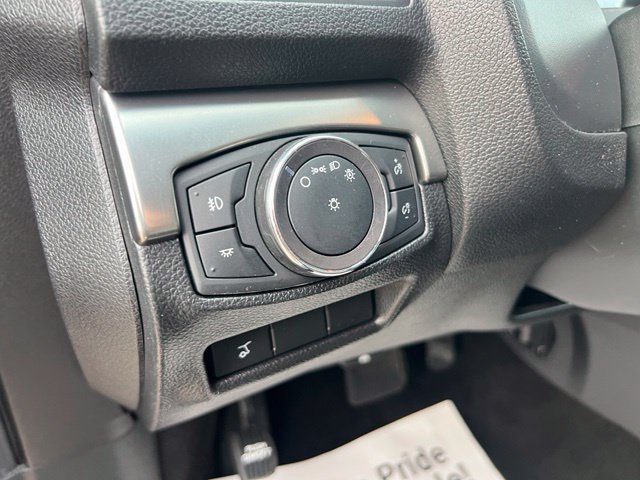 Certified 2019 Ford Explorer XLT w/ Equipment Group 202A FWD image 8