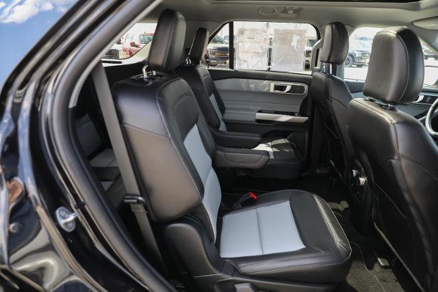 Certified 2023 Ford Explorer XLT w/ Equipment Group 202A image 36