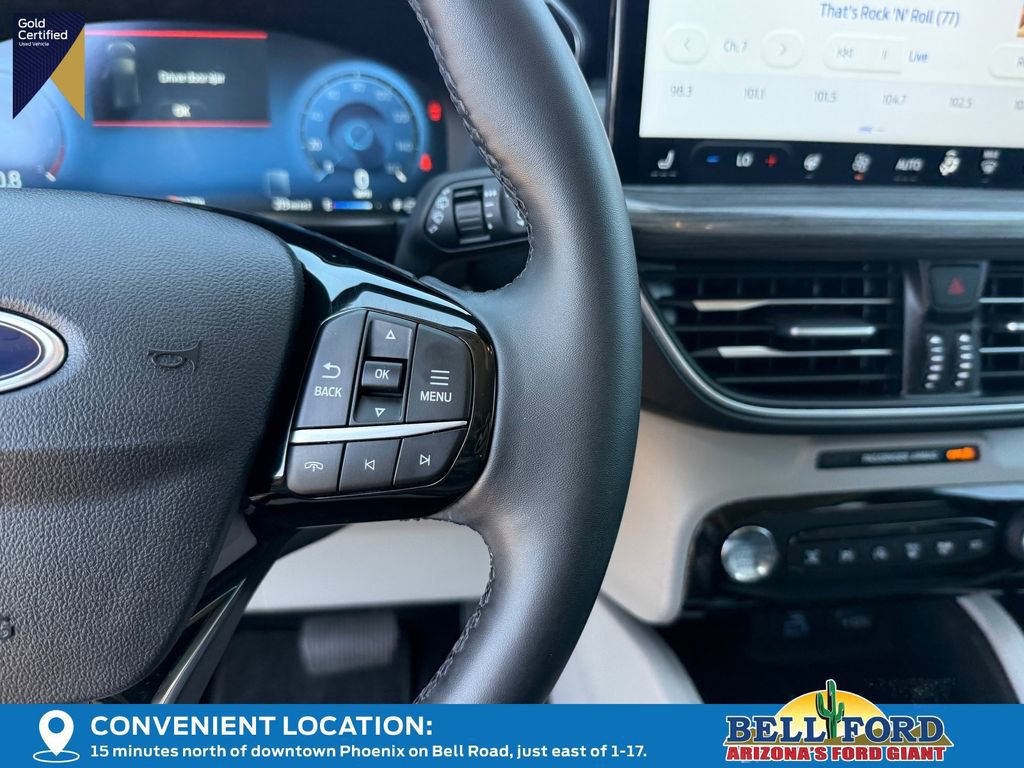 Certified 2023 Ford Escape Platinum AWD/4WD image 30