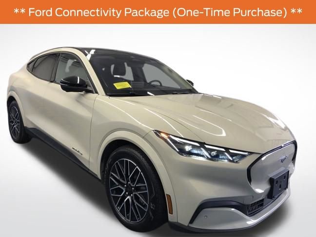 Certified 2025 Ford Mustang Mach-E Premium image 5