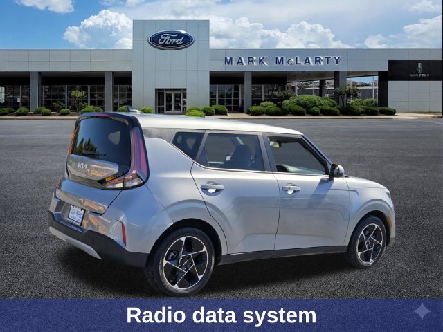 Used 2023 Kia Soul EX FWD image 5