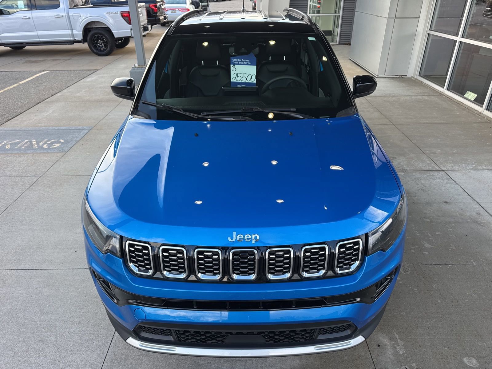 Used 2024 Jeep Compass Limited image 12