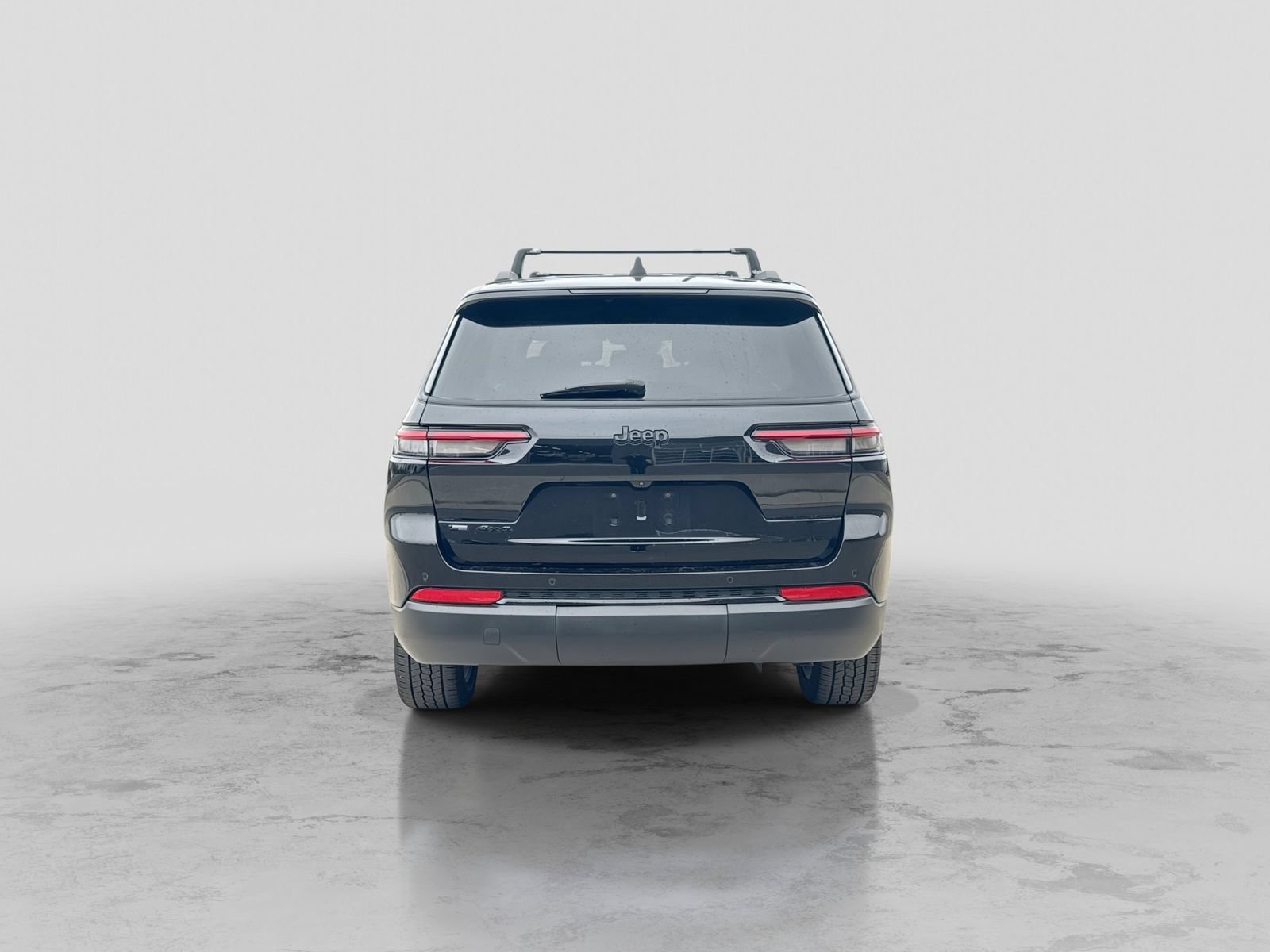 Used 2023 Jeep Grand Cherokee L Laredo AWD/4WD image 7
