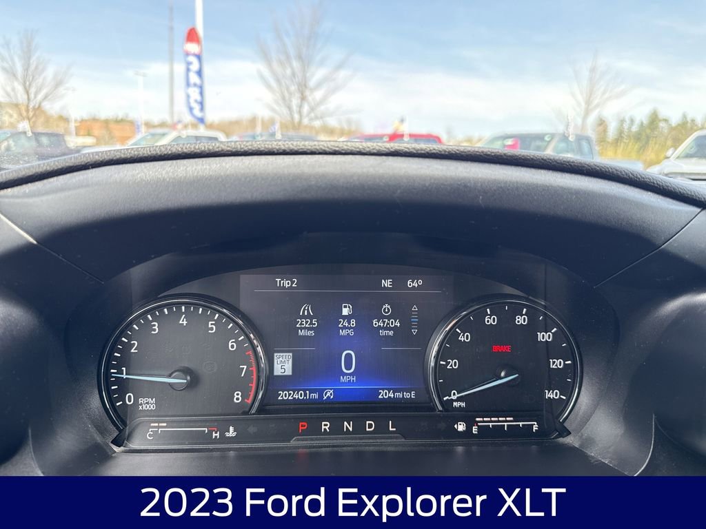 Certified 2023 Ford Explorer XLT w/ Equipment Group 202A AWD/4WD image 21