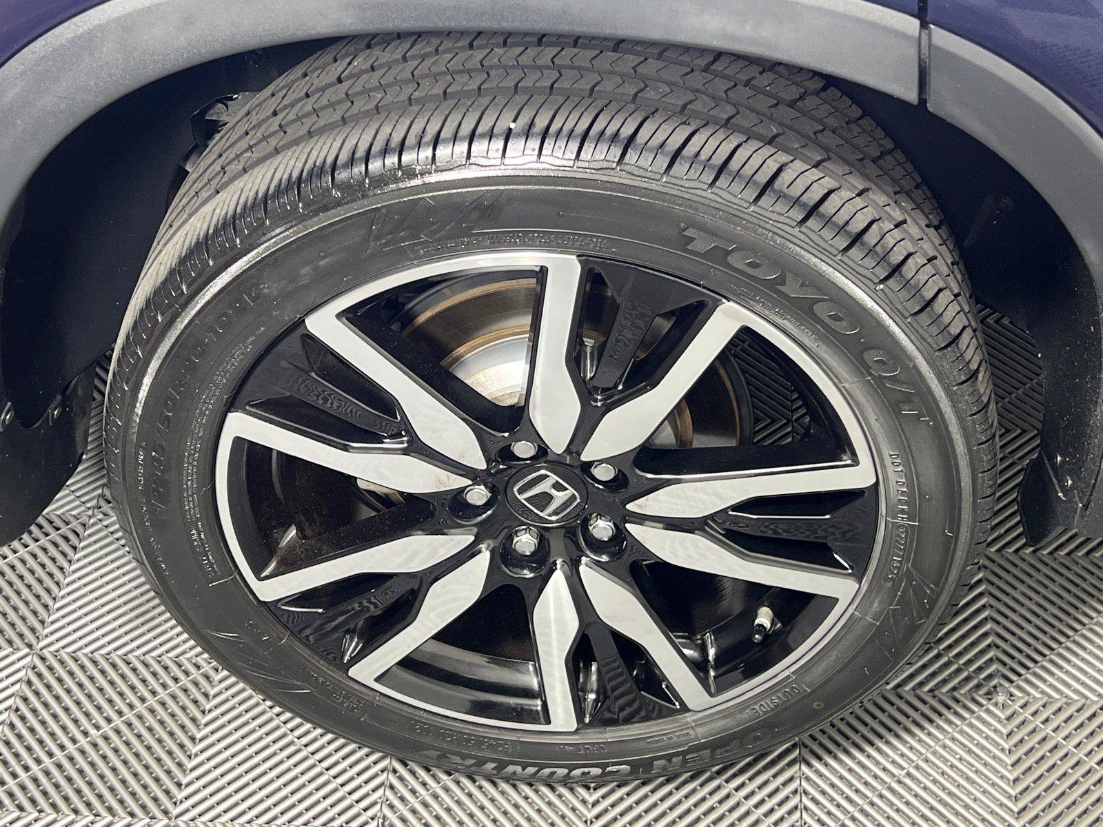 Used 2020 Honda Pilot Touring image 18