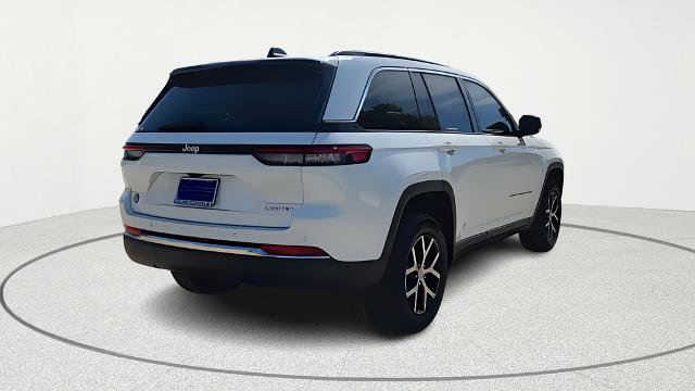 Used 2025 Jeep Grand Cherokee Limited image 8