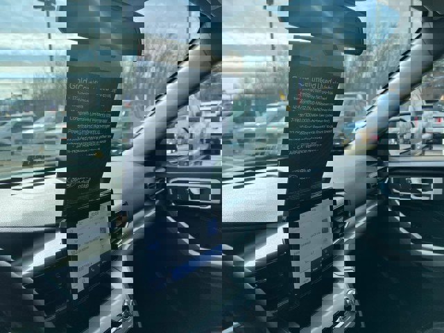 Certified 2022 Ford Explorer XLT w/ Equipment Group 202A image 21