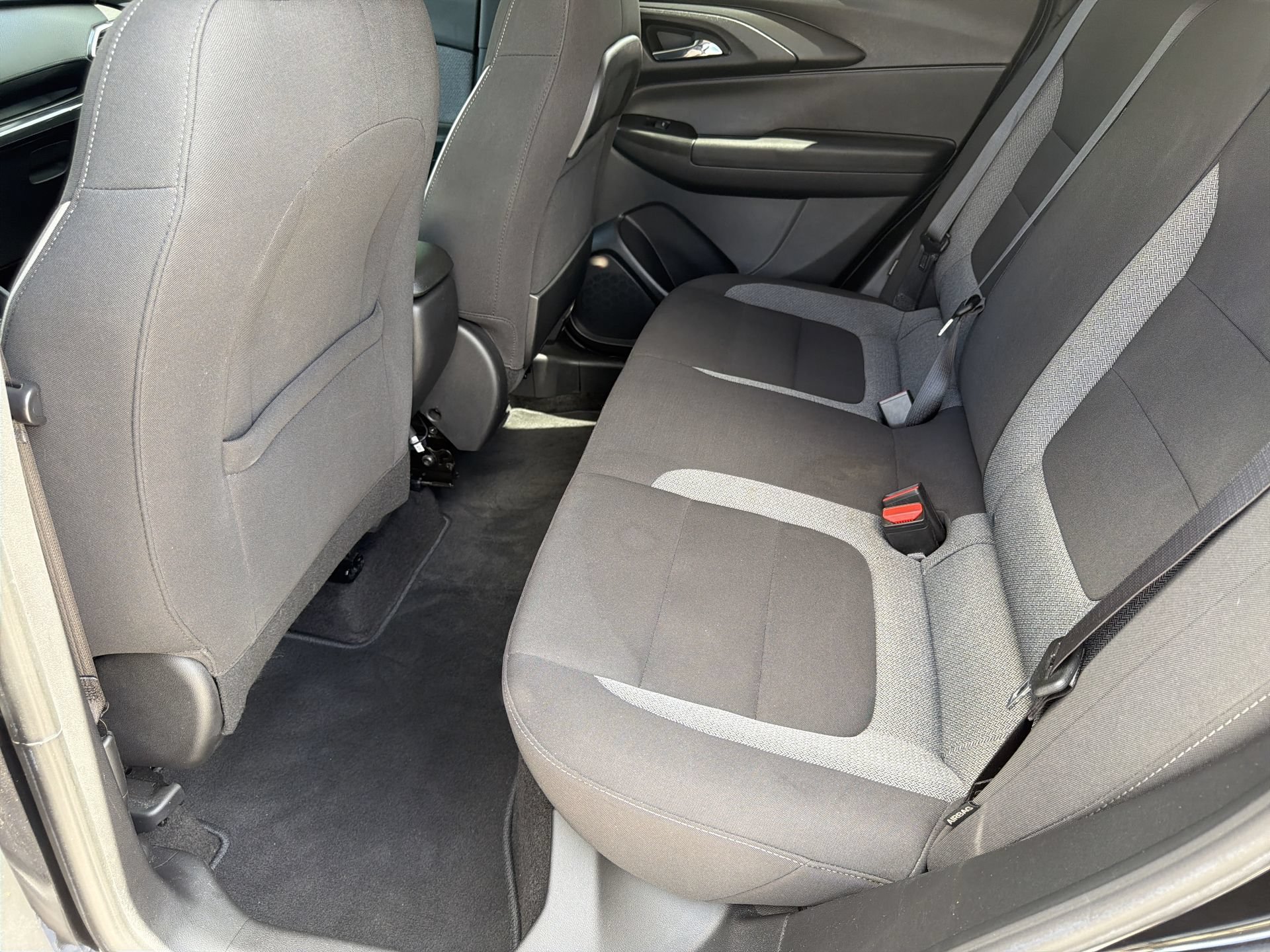 Used 2022 Chevrolet TrailBlazer LT FWD image 50