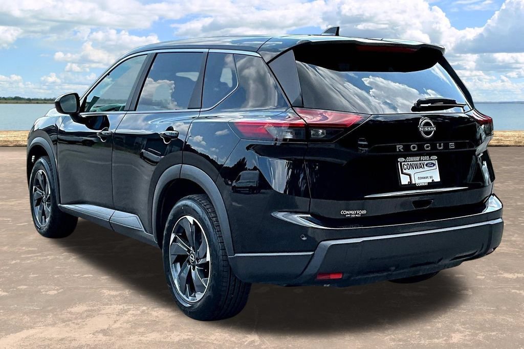 Used 2025 Nissan Rogue SV FWD image 5