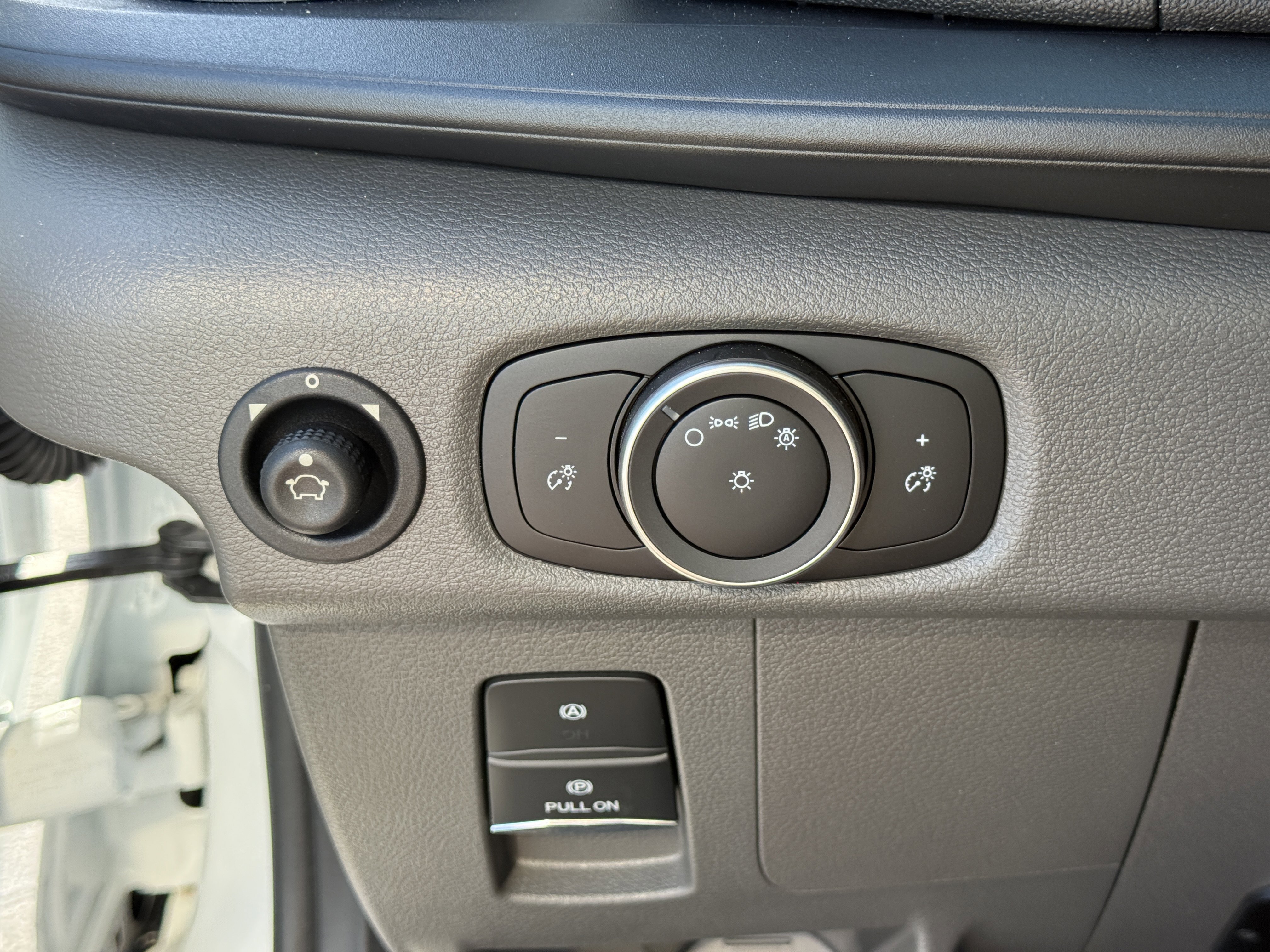 Certified 2024 Ford Transit 350 RWD image 22