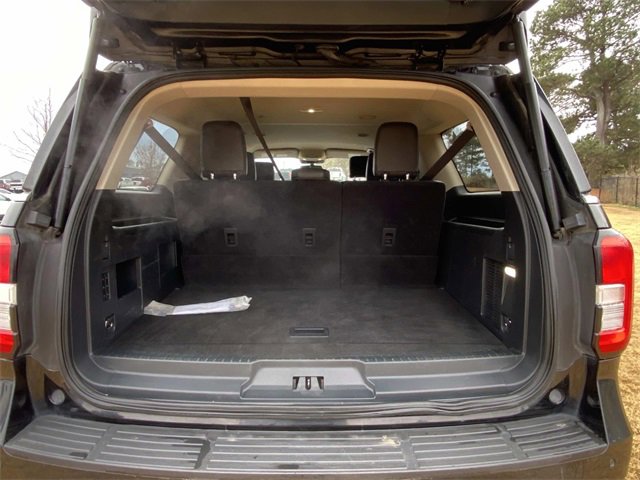 Certified 2024 Ford Expedition Max XLT image 8