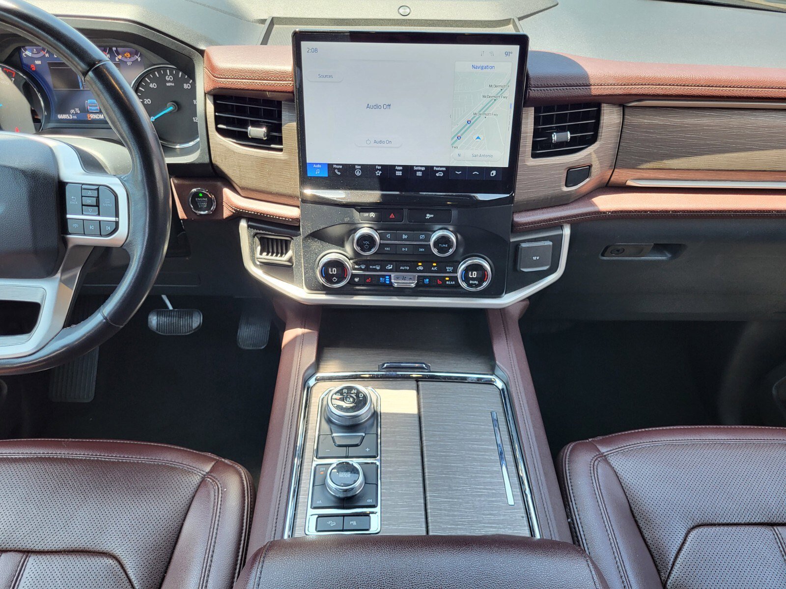 Certified 2024 Ford Expedition Limited AWD/4WD image 15