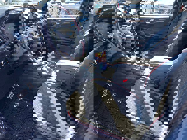 Certified 2024 Ford Escape ST-Line Select image 8