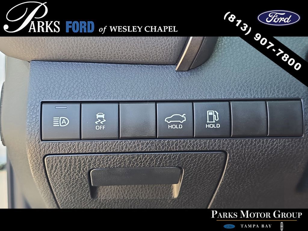 Used 2022 Toyota Camry XSE image 26