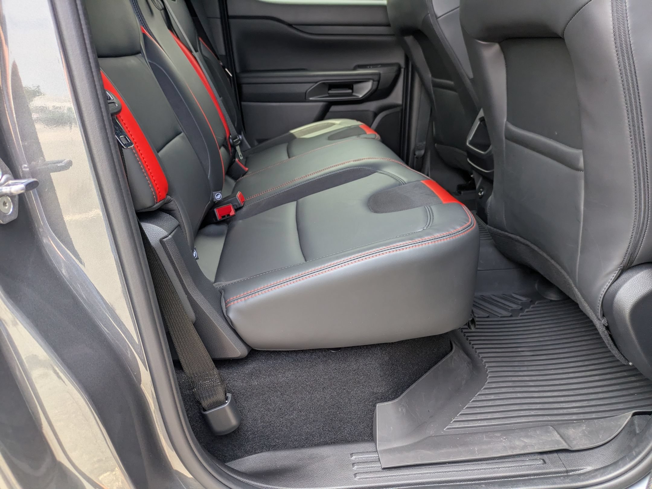 Certified 2025 Ford Ranger Raptor AWD/4WD image 35