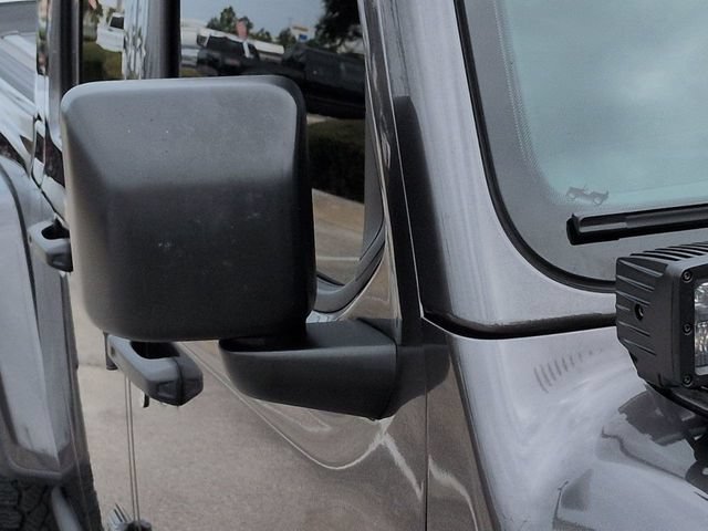 Used 2025 Jeep Gladiator Mojave AWD/4WD image 12