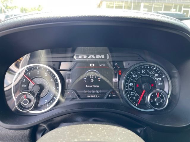 Used 2023 RAM 1500 Laramie AWD/4WD image 27