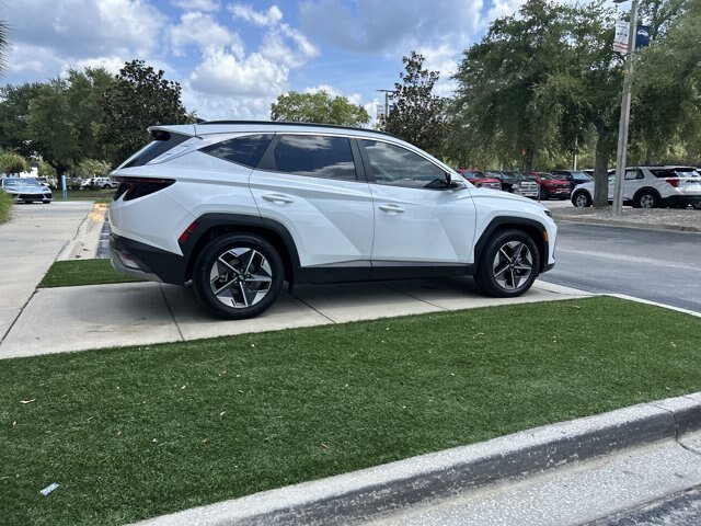 Used 2025 Hyundai Tucson SEL FWD image 5