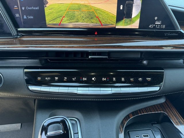 Used 2021 Cadillac Escalade Luxury image 19