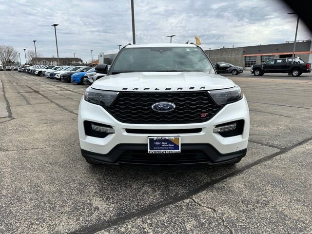 Certified 2022 Ford Explorer ST w/ Equipment Group 401A image 6