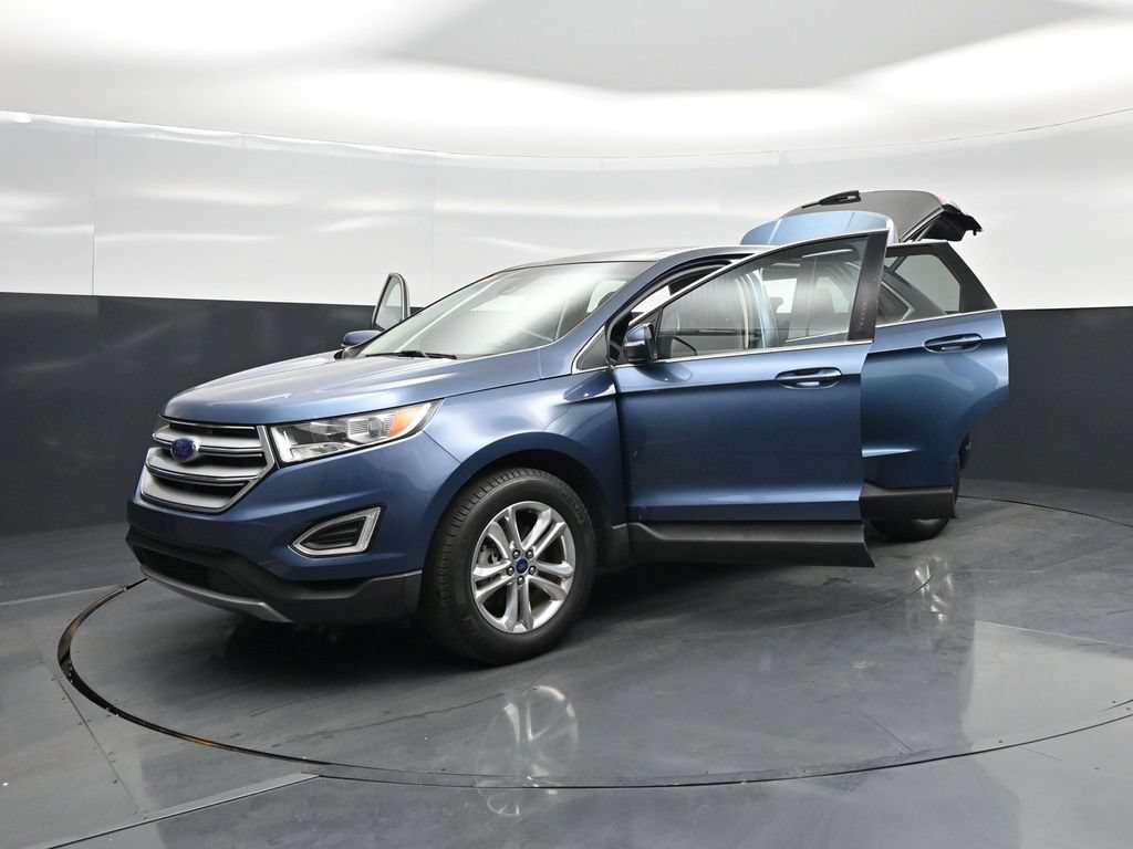 Certified 2018 Ford Edge SEL w/ Equipment Group 201A FWD image 33