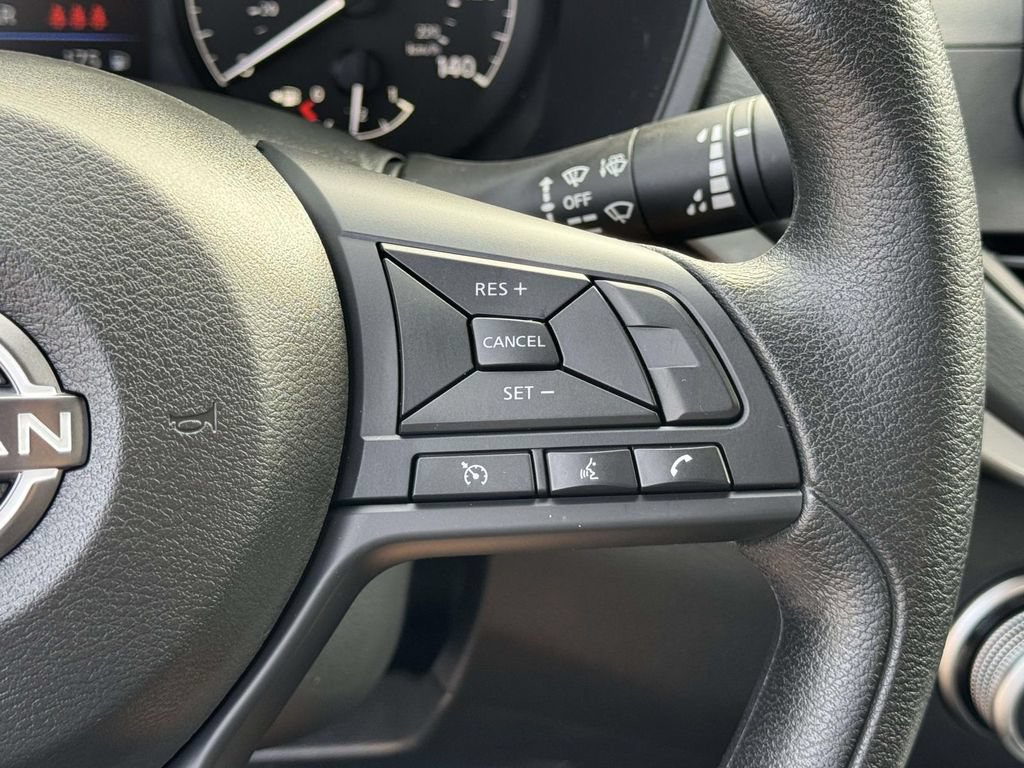 Used 2025 Nissan Altima 2.5 S FWD image 13