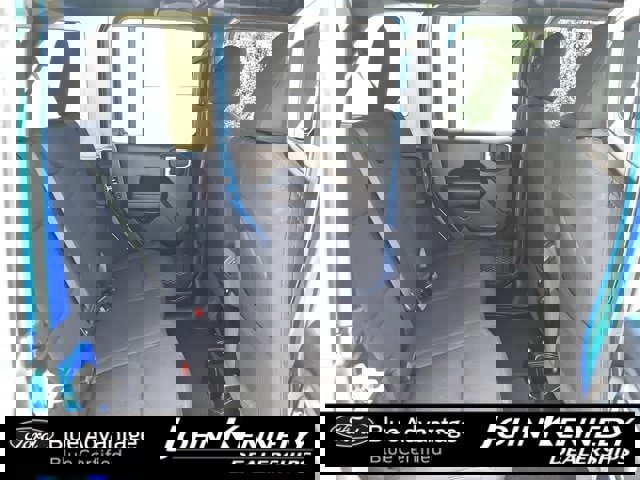 Used 2022 Jeep Wrangler Sport image 32