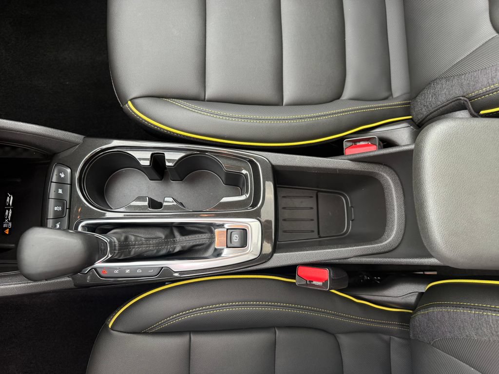 Used 2025 Chevrolet TrailBlazer ACTIV w/ Convenience Package FWD image 30