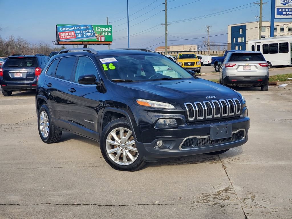 Used 2016 Jeep Cherokee Limited image 1