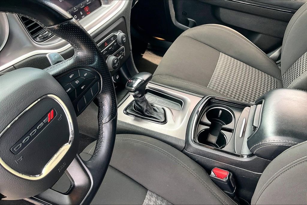 Used 2022 Dodge Charger R/T w/ Blacktop Package RWD image 15