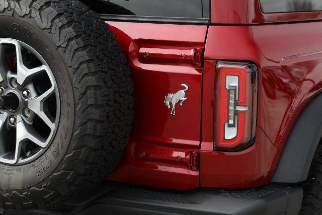 Certified 2025 Ford Bronco Badlands AWD/4WD image 13