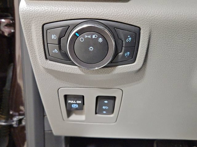 Certified 2019 Ford F150 XLT w/ Equipment Group 302A Luxury AWD/4WD image 31