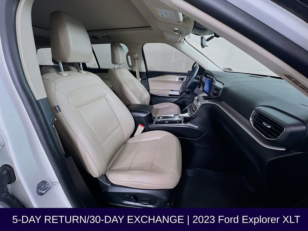 Certified 2023 Ford Explorer XLT w/ Equipment Group 202A image 34