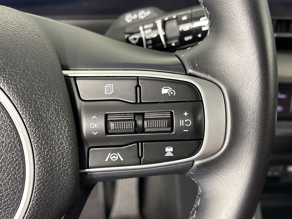 Used 2023 Kia Sportage SX image 19