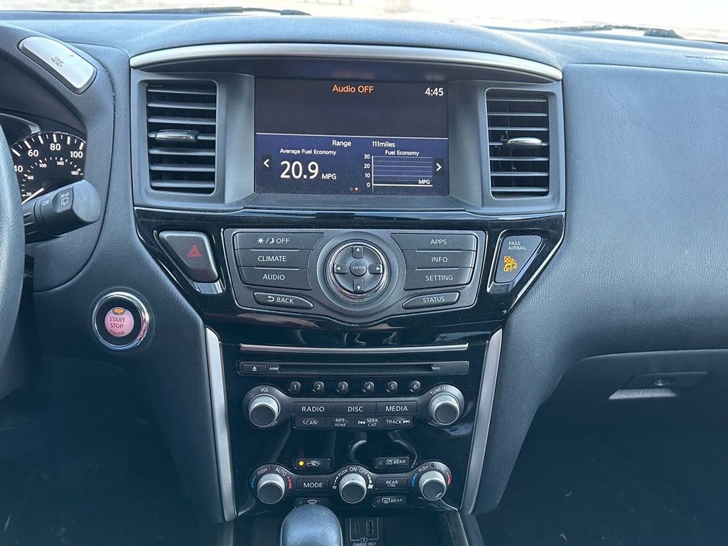Used 2020 Nissan Pathfinder SV image 32