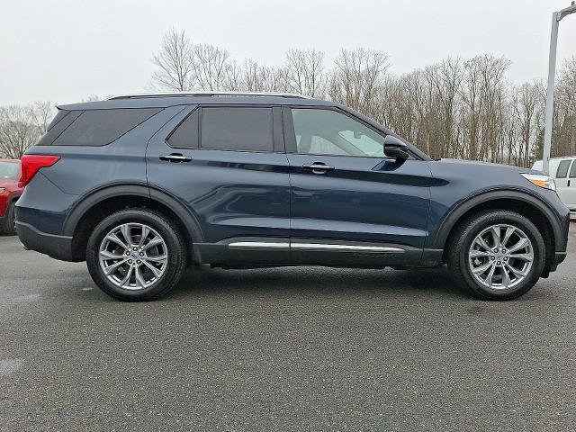 Certified 2023 Ford Explorer Limited w/ Limited Technology Package image 5