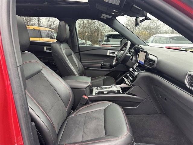 Certified 2022 Ford Explorer ST-Line image 34