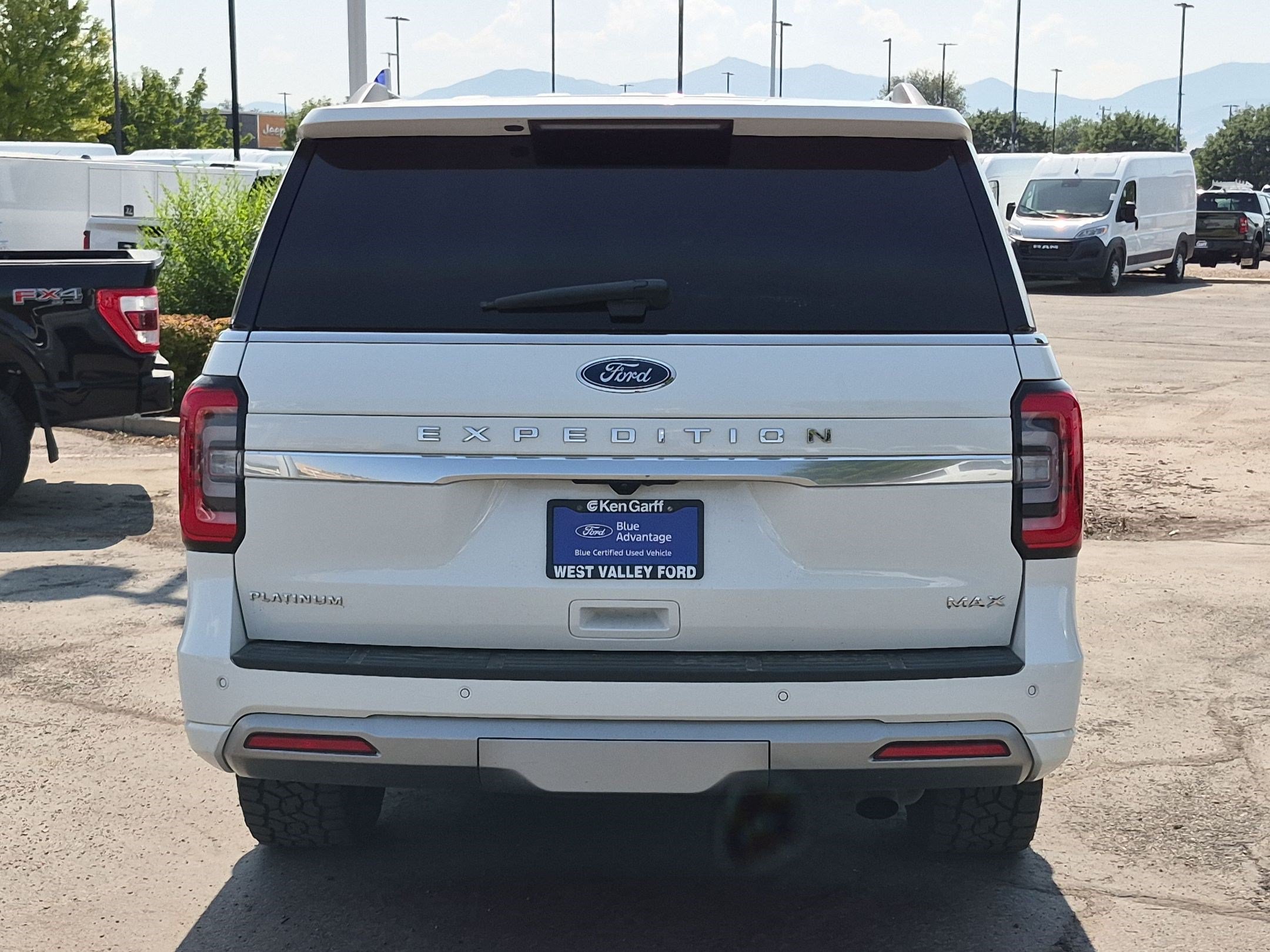Certified 2024 Ford Expedition Max Platinum AWD/4WD image 5
