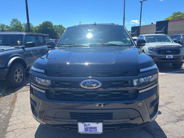 Certified 2023 Ford Expedition Max Limited AWD/4WD image 3