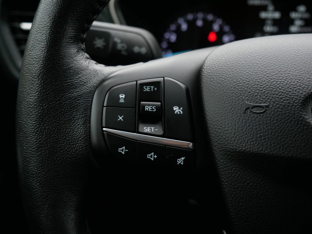 Certified 2020 Ford Escape SEL AWD/4WD image 17