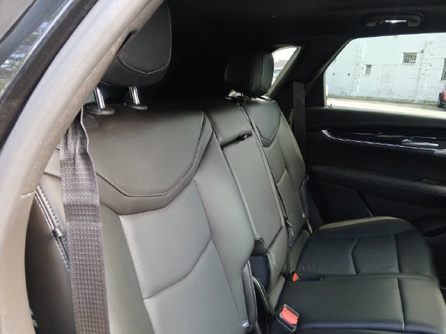 Used 2025 Cadillac XT5 Premium Luxury AWD/4WD image 41